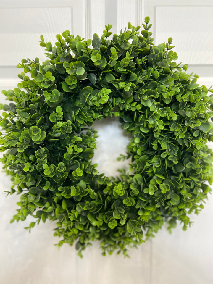 18-19 Inch Dia Handmade Faux Boxwood Wreath on Green Foam Backing-Round